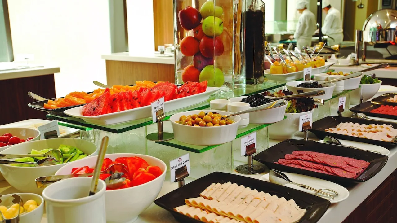 الفندق كراون بلازا حربيه - إسطبول